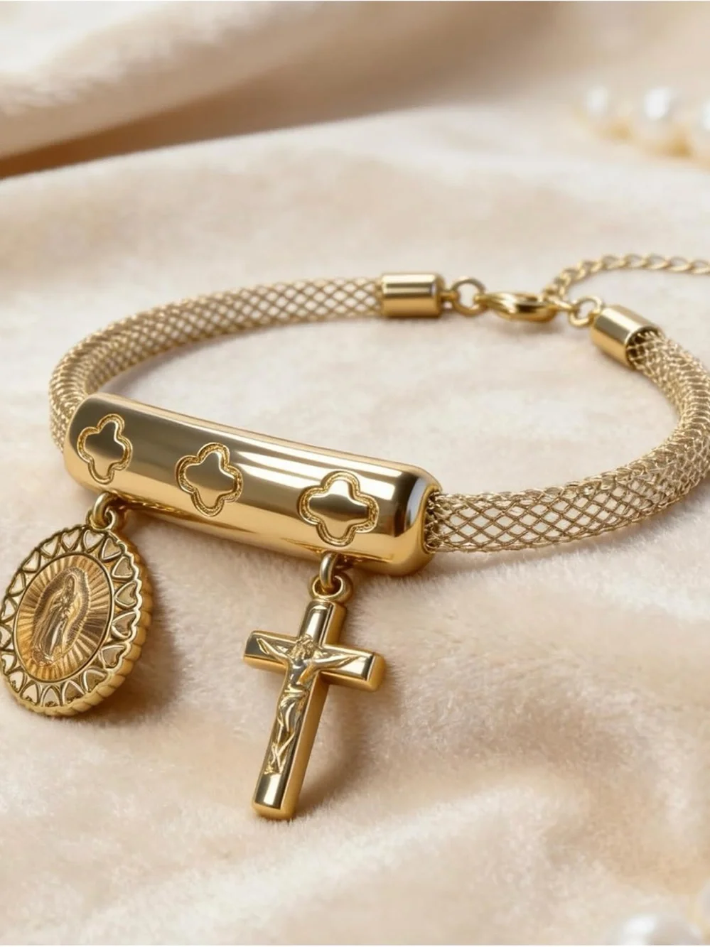 Dolphin smile Women's gold filigree bracelet, 18K gold plated